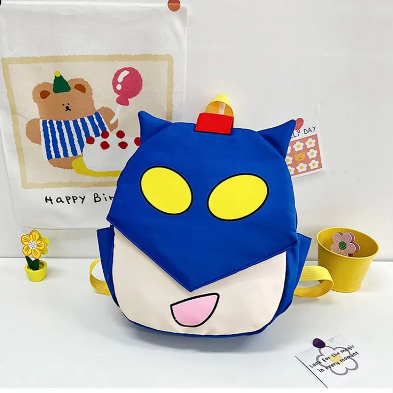 

New Cute Cartoon Crayon ShinChan Dynamic Superman Face Changing Lightweight Kindergarten Backpack Student Backpack