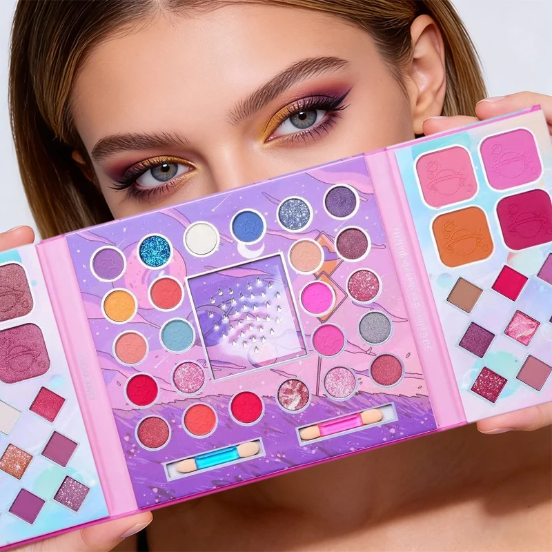 Paleta do makijażu w stylu kreskówkowym: Wielofunkcyjny zestaw do makijażu z brokatowymi i matowymi cieniami do powiek z diamentowymi zdobieniami dla trendsetterów.