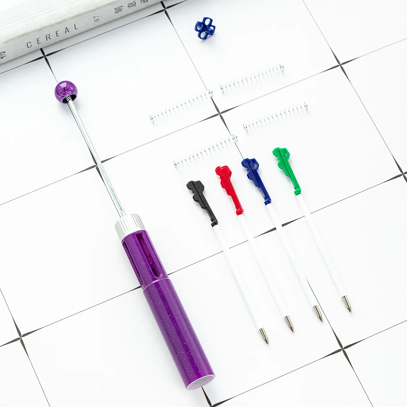 4 в 1 пластиковые ручки с бисером, объемные выдвижные ручки с бисером, разноцветная ручка, разные чернила, 4-цветная шариковая ручка для выпускного своими руками