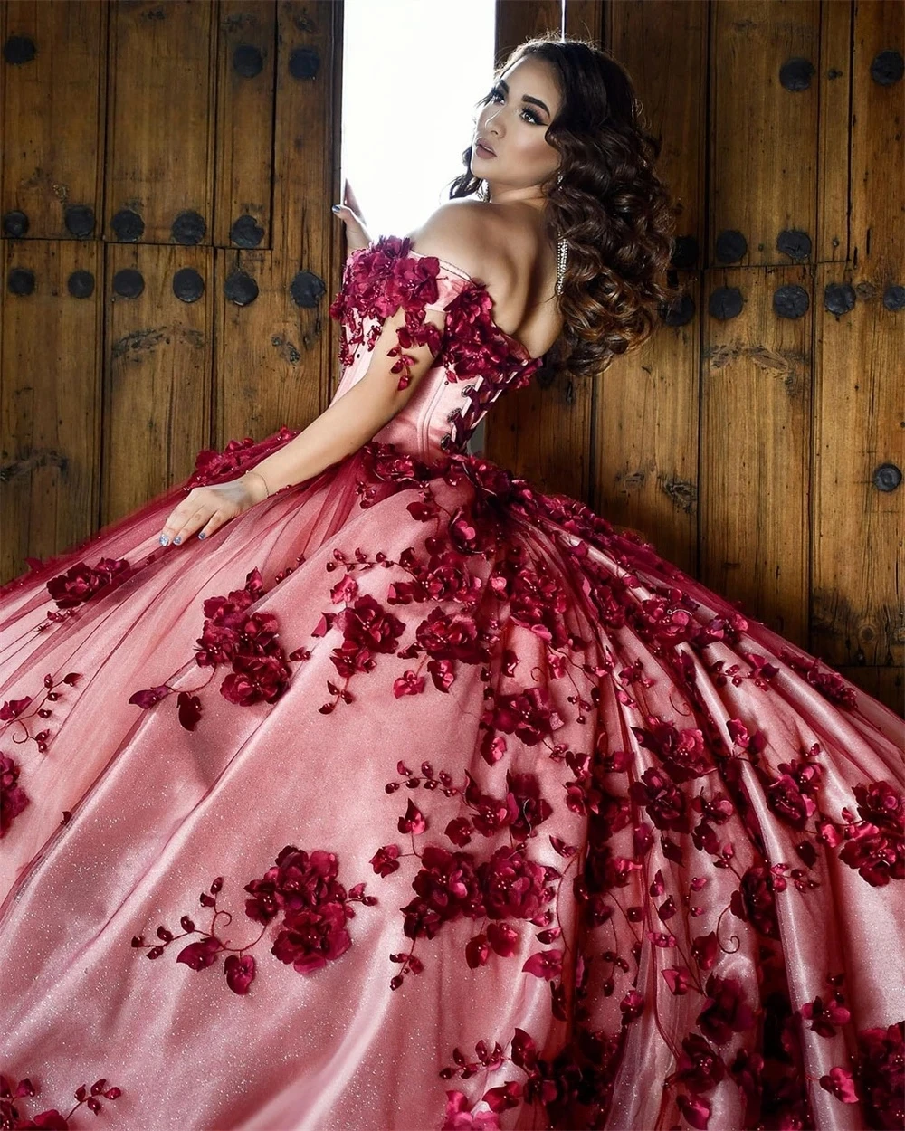 

Burgundy Quinceanera Dresses Ball Gown Off The Shoulder Tulle Floral Pearls Sweet 16 Dresses 15 Años Mexican