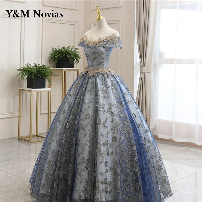 หวาน O-Neck Quinceanera เดรสแขนสั้น Party Prom Ball Gown คลาสสิกลูกไม้เย็บปักถักร้อย Vintage Plus Size Vestidos De 15 Anos