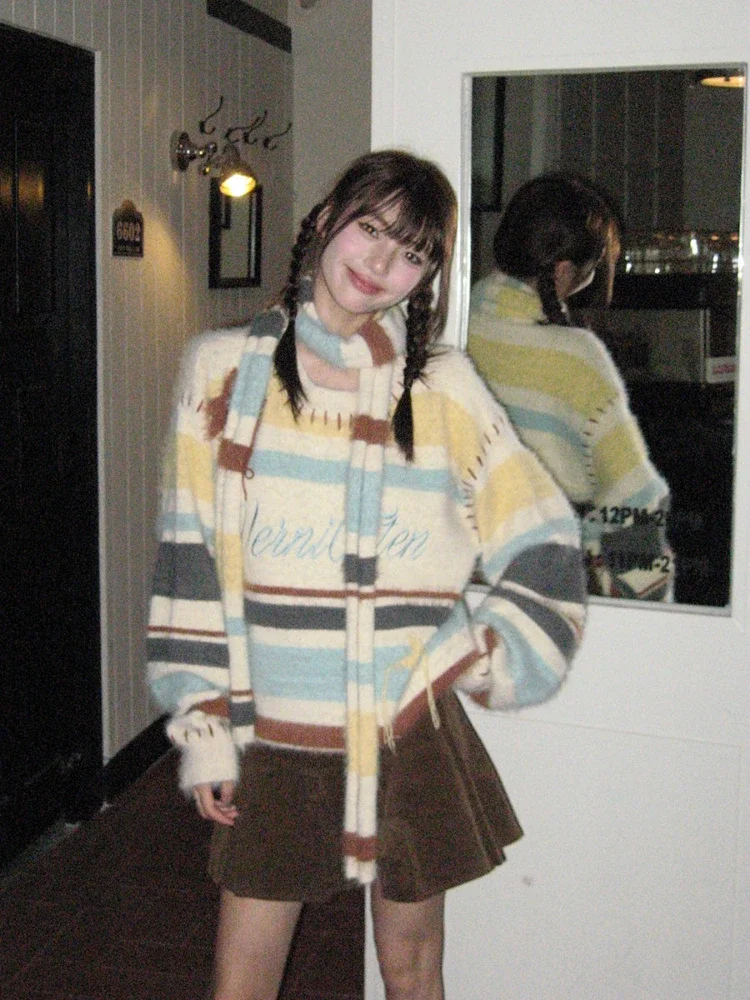 

Y2k Эстетические контрастные цветные полосатые свитера Harajuku, женские шарфы с вышивкой букв, джемперы, 2025 г., повседневные свободные пуловеры в стиле гранж