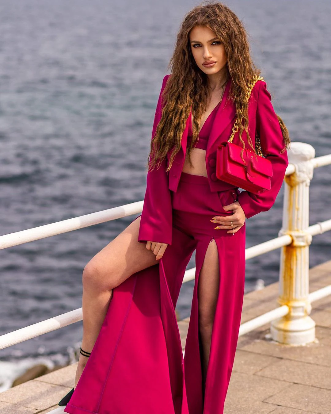 Sexy Women Pants Suits 3 Pieces Slim Fit Short Top Blazer & High Slit Pants Customized Party Prom Party Outfit