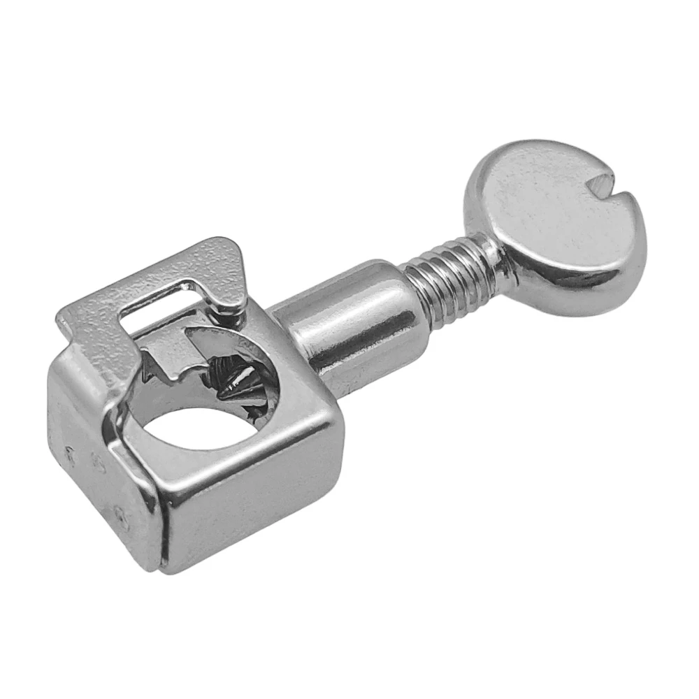 #260502009 Sewing Machine Needle Clamp With Screw For Singer 5102 5107 5122 5123 5124 5127 Sewing Machine Accessories