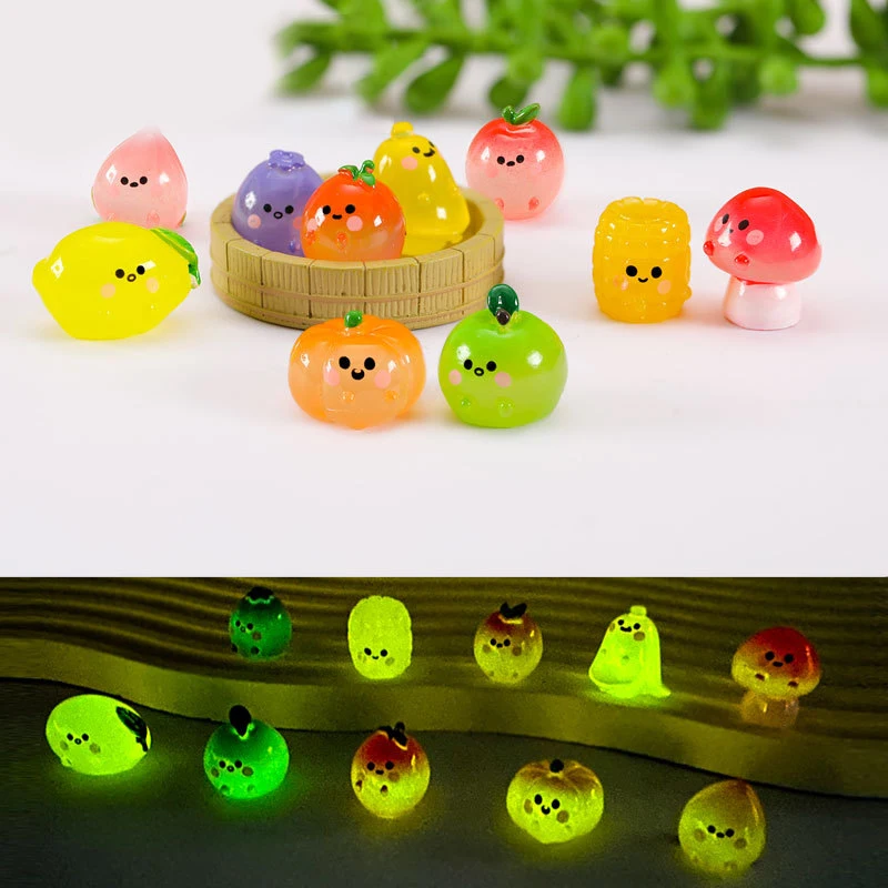 5pcs Car Baubles Cartoon Creative Luminous Resin Center Console Decoration Supplies