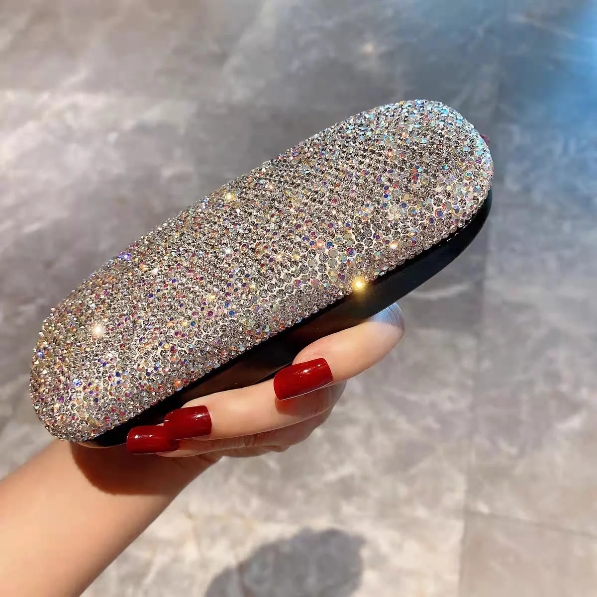 

KLASSNUM Rhinestone Glitter Luxury Glasses Case Women Sparkling Sunglasses Box Bling Crystal Desk Orgenizer Storage Container