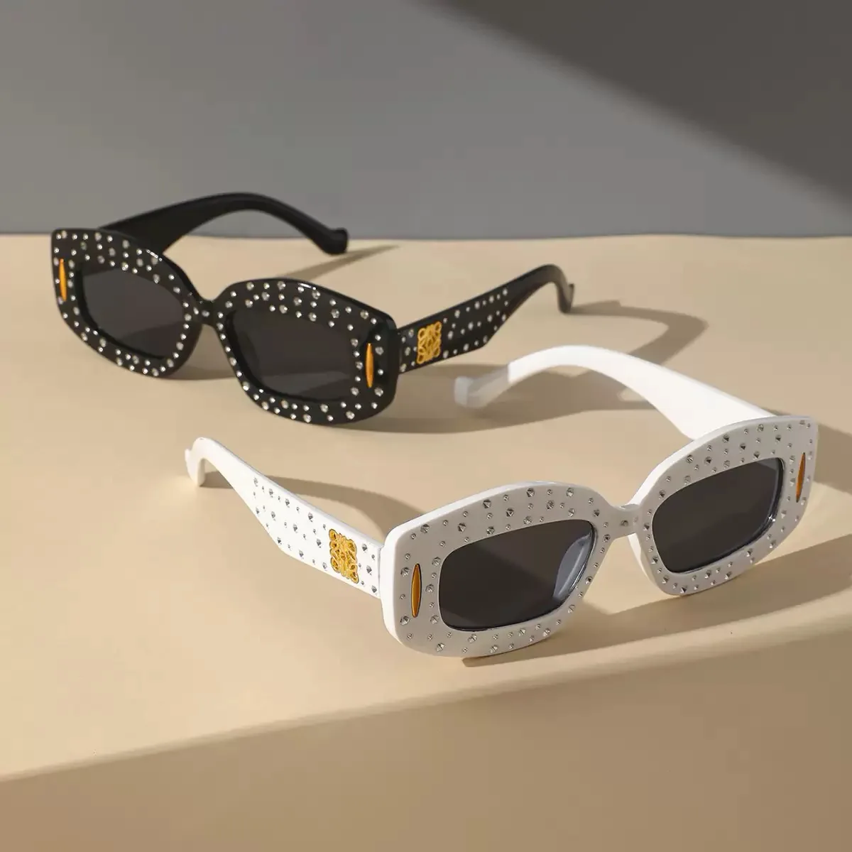 

Women's daily trend clothing accessories Fashion personality irregular full star sunglasses men's outdoor UV driving glasses
