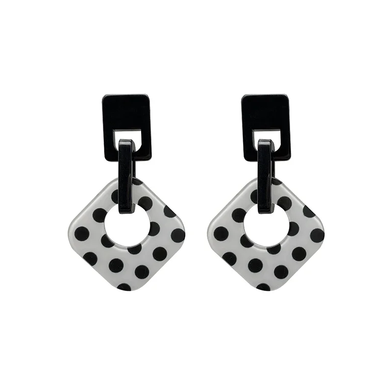 

European, American black and white polka dot long earrings