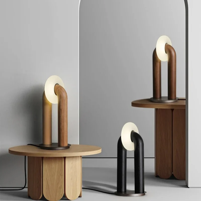 

Modern creative minimalist desk lamp for living room bedroom bedside study desk lamp