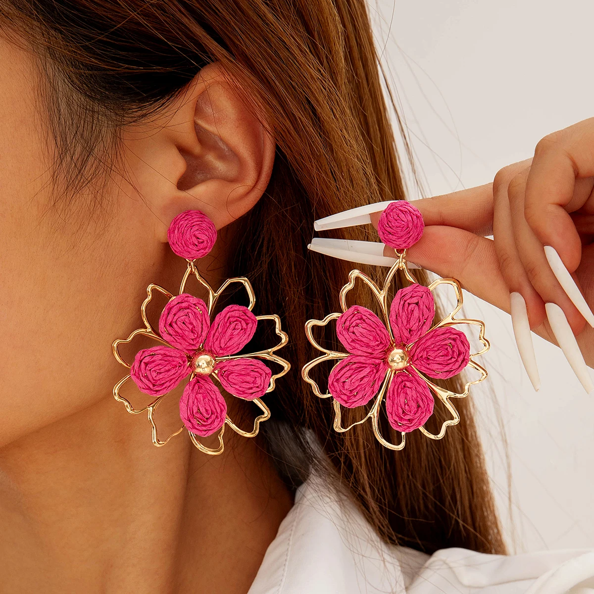 Tocona Sweet and Romantic Lafite Grass Hollow Flower Pendant Earrings for Women's Versatile Holiday Jewelry Accessories
