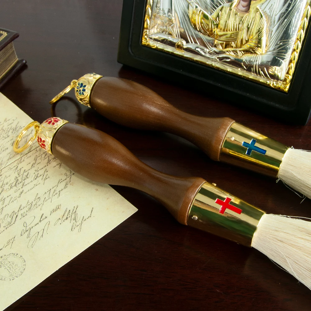 HTISOK Neue Orthodoxe Weihwasser-Sprühbürste mit Holzgriff, Synthetikwolle und Metallkreuz-Akzenten, 15 Zoll, für religiöse Zeremonien – Detail 4