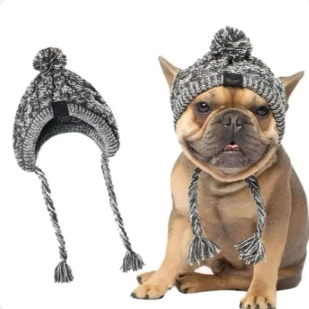 Wear Resistant Warm Dog Knitted Hats Windproof Ear Holes Design Winter Pet Caps Soft Fluffy Ball Cat Hat Chihuahua