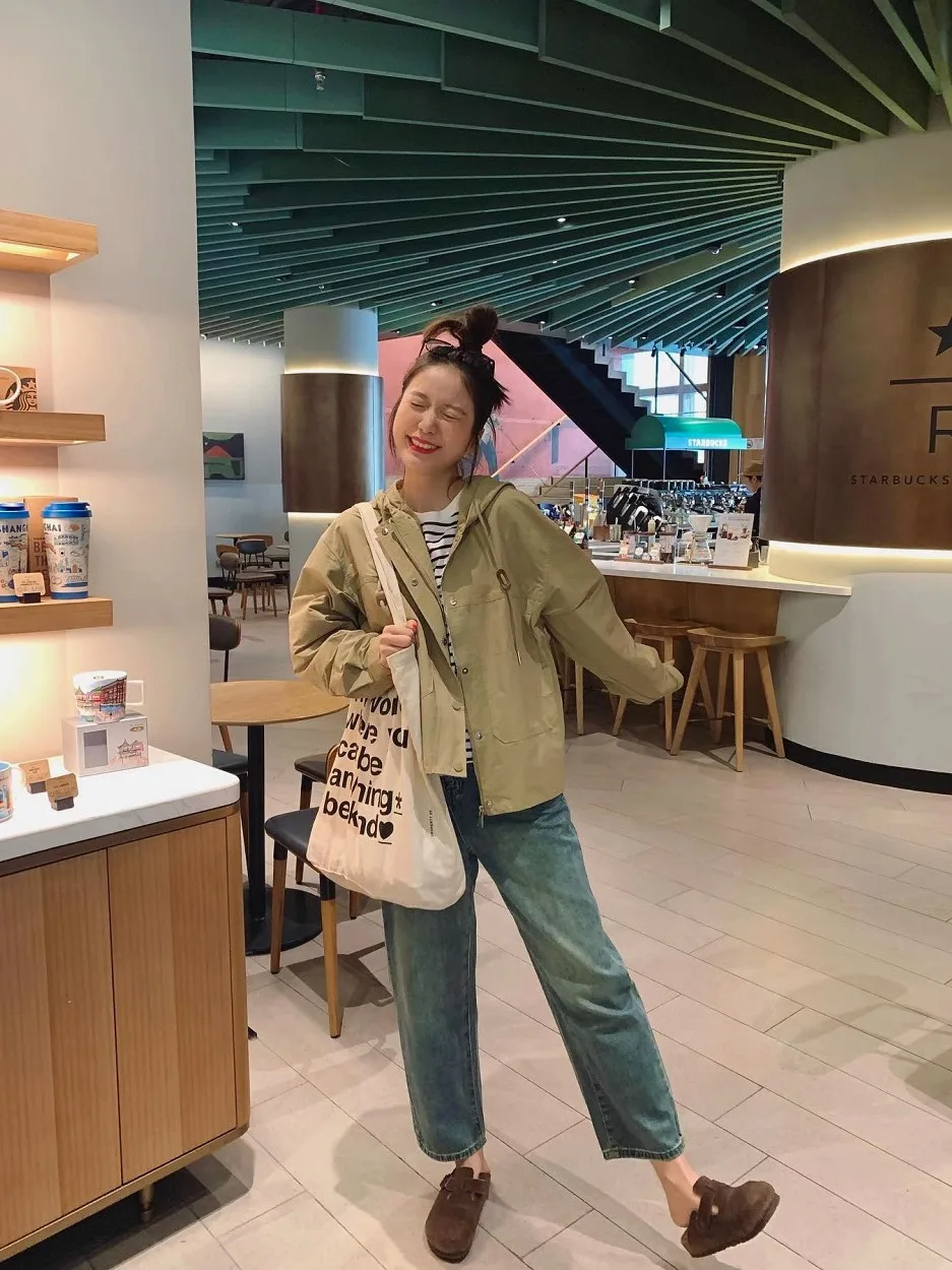 

Женская укороченная куртка-жакет Xu Bunge в японском стиле, свободного кроя, цвета хаки, с капюшоном, в стиле ретро, для повседневной носки, осенняя