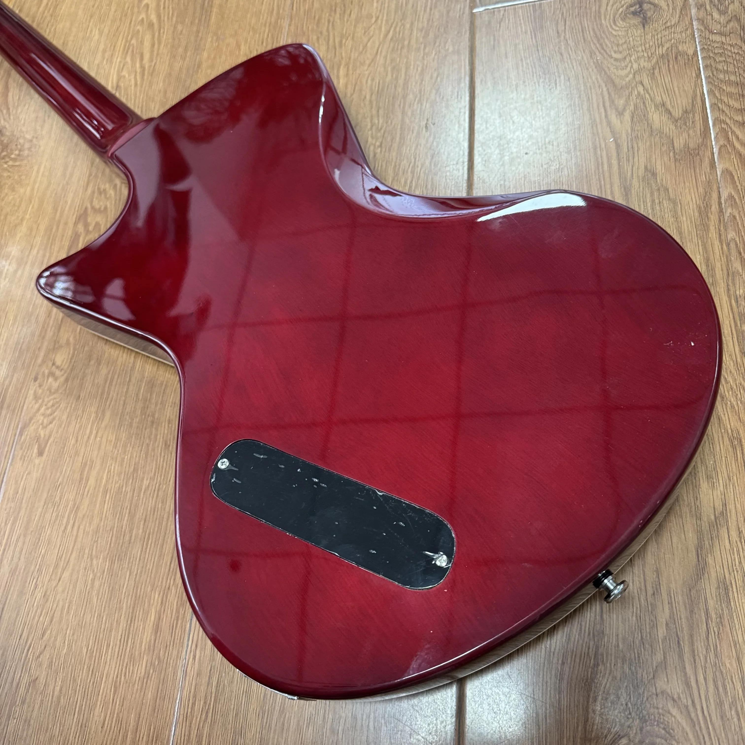 Alien V Electric Guitar Wine Red Patterned Veneer HH Dual Pickups Rosewood Fingerboard Retro Heavy Metal Hard Rock Christmas Gif