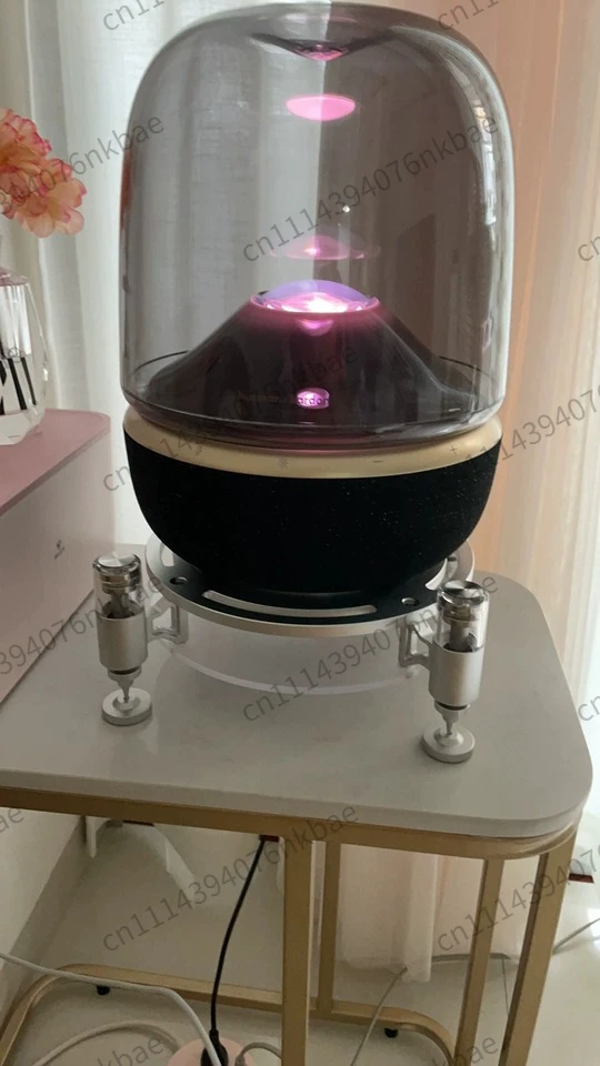 Metal Floating Desktop Speaker Stand Anti-Vibration Shockproof Non-Slip Universal Audio Mount Bracket Office