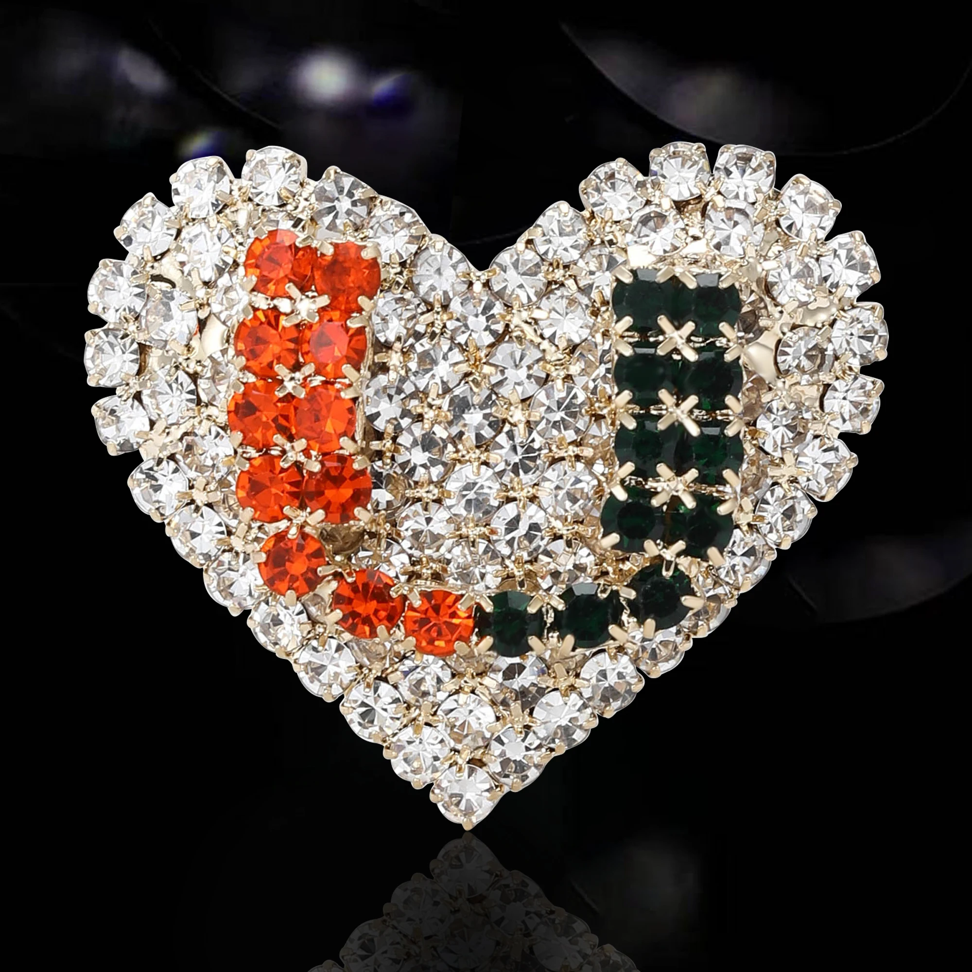 

Valentine's Day Classic Rhinestone Love Brooch for Women Heart Pin Keychain Event Party New Gifts Jewelry Decoration Accessories