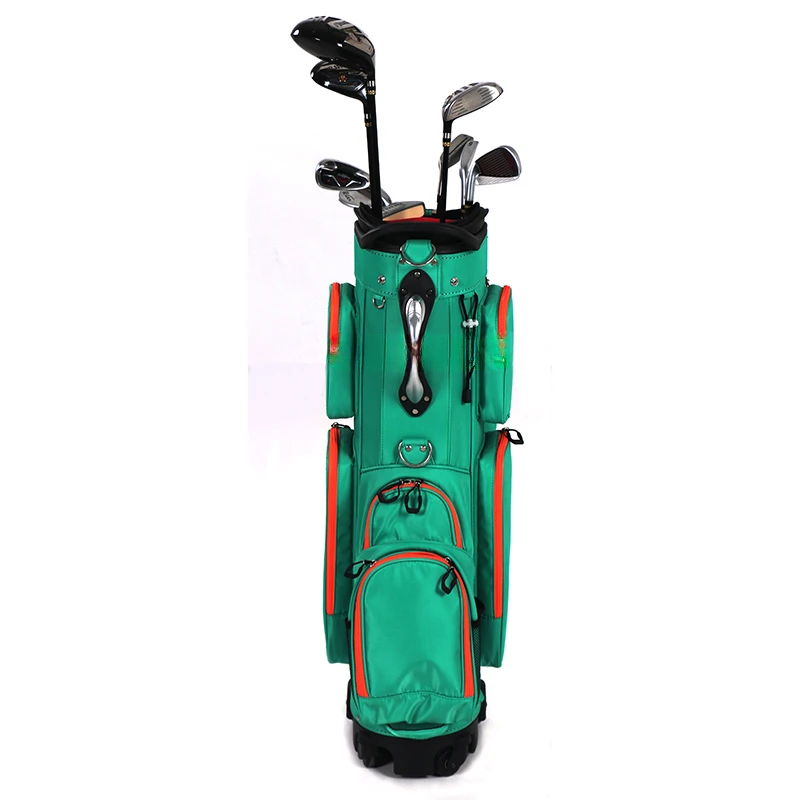 Golfschlägtaschen im neuesten Design