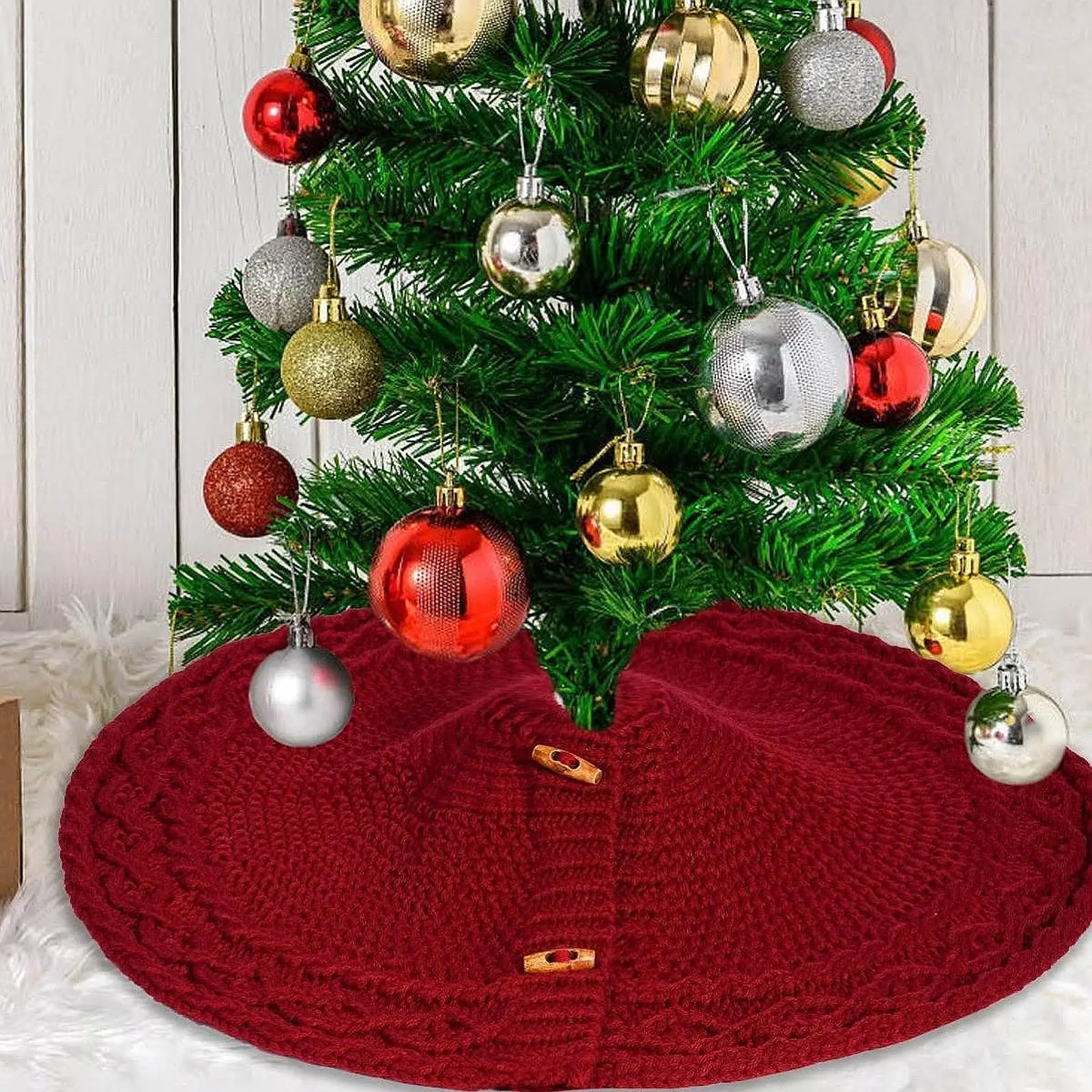 Red Christmas Tree Skirt 46 cm Diameter Christmas Decoration for Living Room