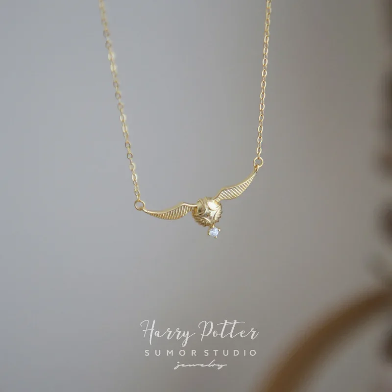 Collar de Hogwarts con diseño de nicho de Hogwarts para mujer, cadena de clavícula, diosa, regalo del Día de San Valentín para niñas, Snitch dorada