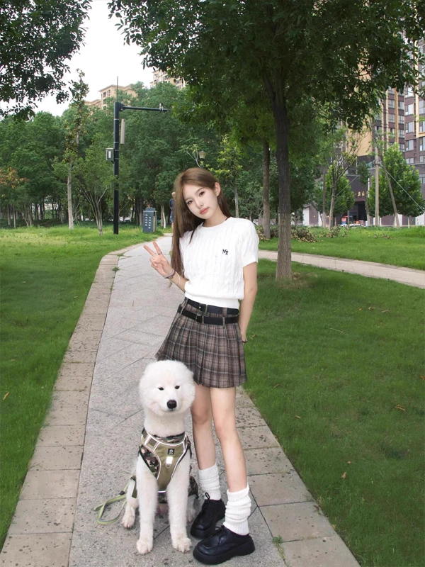 

American Style Short Sleeve round Neck Knitted T-Shirt Elasticity Casual Top for Women Summer New Style Fashionable White