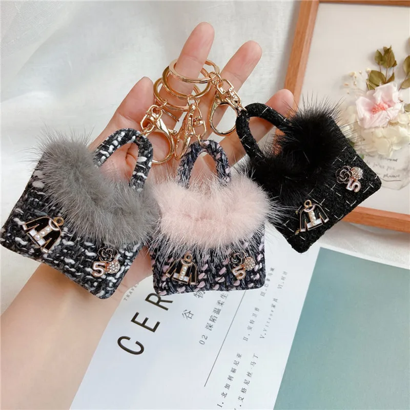 

Exquisite Fashionable Handmade Bag Car Key Chain Cute fur Bag Keychain