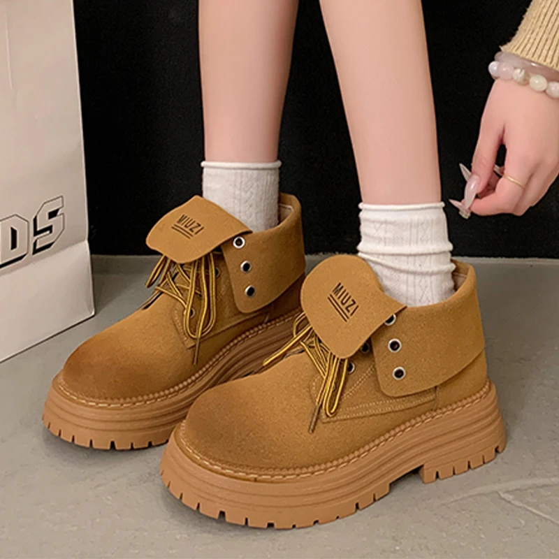 

Женские ботильоны на плоской подошве и платформе, замшевые модные модельные туфли, спортивные повседневные новые зимние ботинки, 2025 дизайнерские уютные ботинки Botas Para Mujer