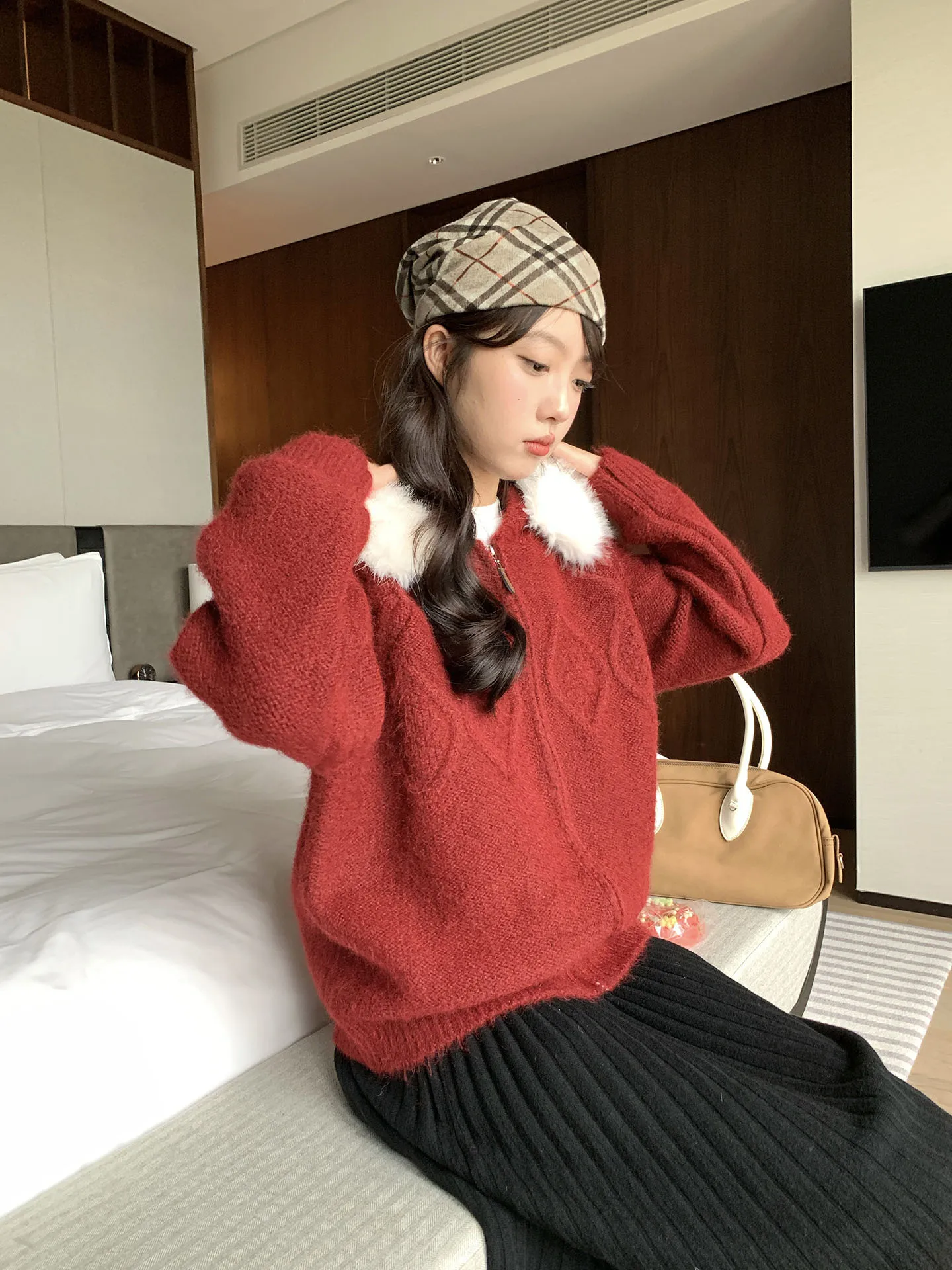 

Holli Korean Sle Lazy Loose Knitted Cardigan Women's Outerwear Autumn Winter New Arrival Hooded Zipper Coat Warmth Comfor...