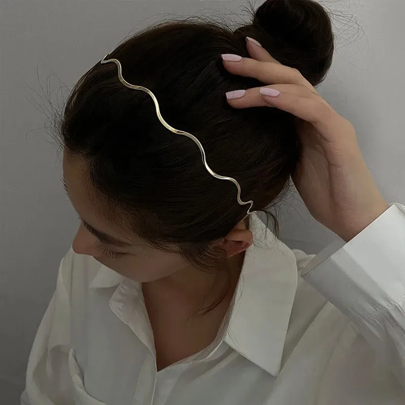 Korea Style Gold Metal Wave Hairbands Women Girls Simple Geometric Thin Hairbands Headbands Elegant Headdress Hair Accessories