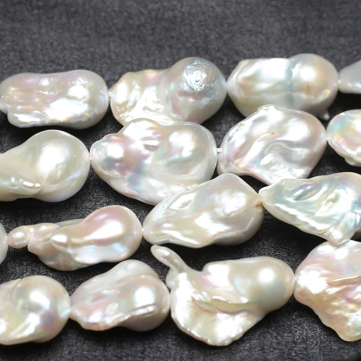 

15x20mm Baroque Fish Tailed Natural Freshwater Pearl High Quality Beads Charms for DIY Women Men Necklace Jewelry Making