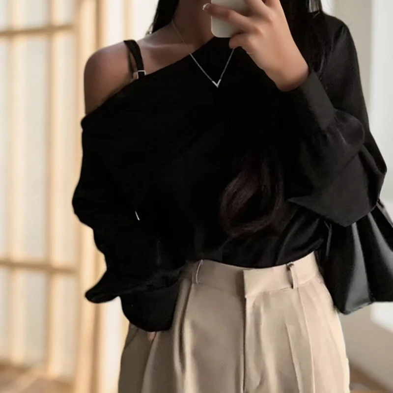 Sexy Skew Collar Off Shoulder Blouse Women Elegant Long Lantern Sleeve Shirt Sweet White Tops Spring Autumn Loose Clothes 8353