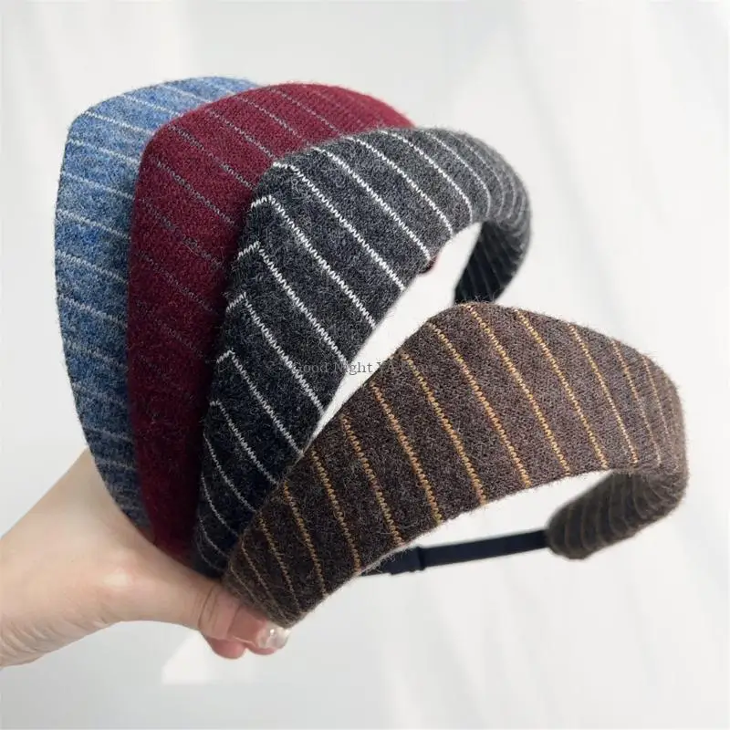 

Practical And Comfortable Striped Headbands For Stylish Wear As Head Accessory Or Wristband Suitable For Women