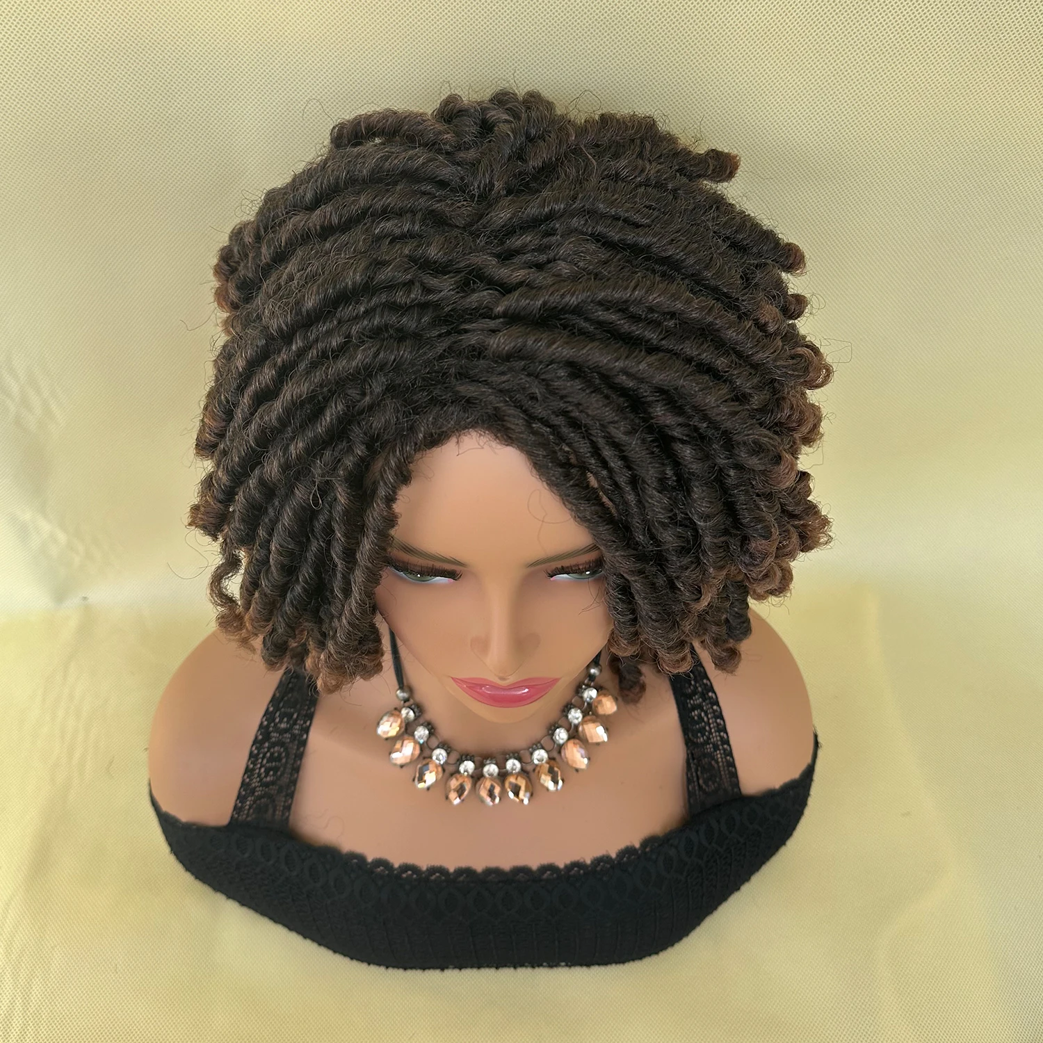 قصيرة الاصطناعية Dreadlock شعر مستعار الأفرو الكروشيه تويست خصلات الشعر المستعار للنساء السود مجعد الطبيعي لينة فو Locs شعر مستعار