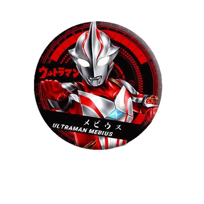 Japanische Tokusatsu Ultraman Zero Hübsche Brosche mit Cartoon-Muster, Anime-Ware, kleines Geschenk