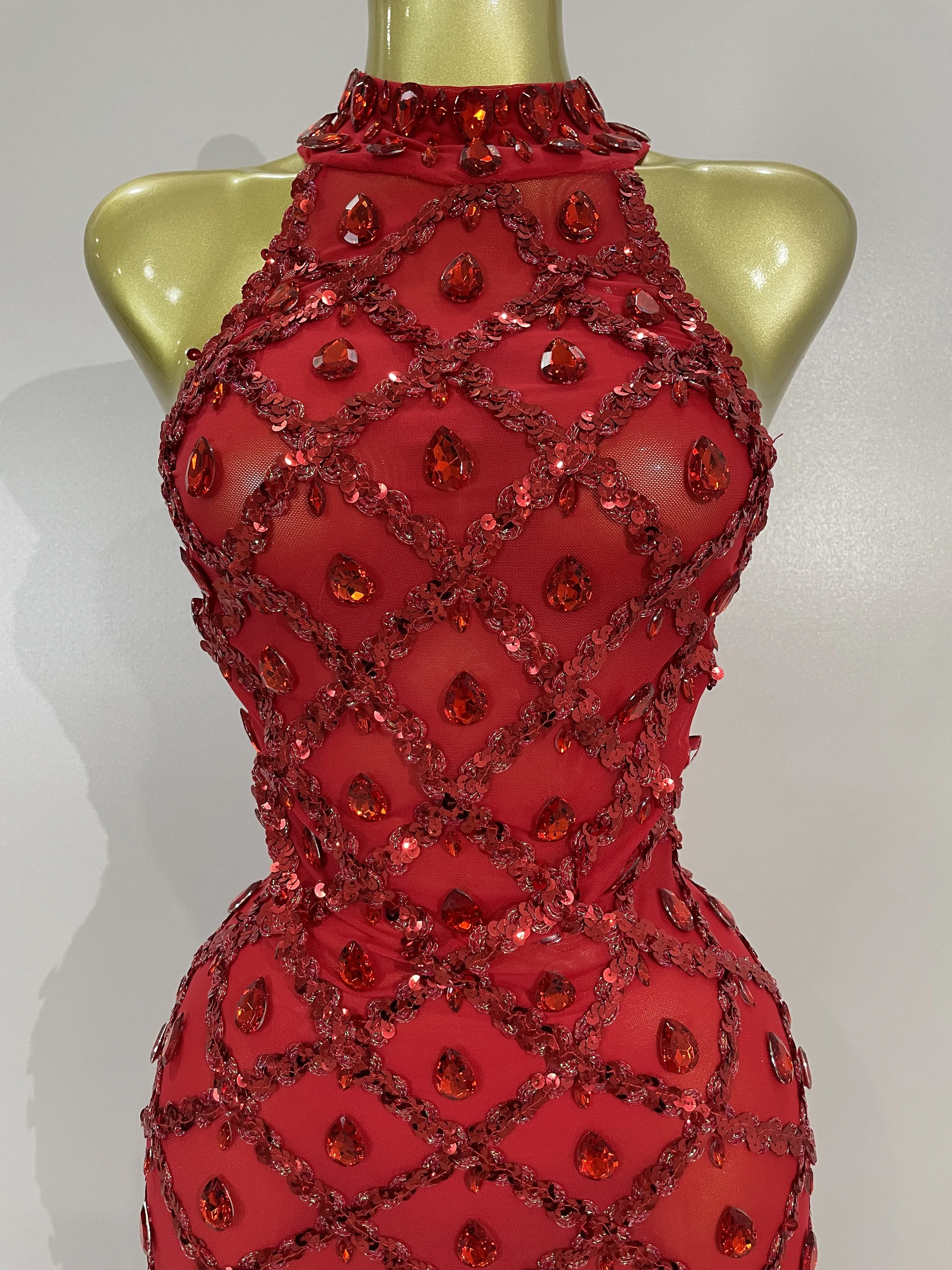 الأسهم الفاخرة سباركلي الأحمر الماس شبكة انظر من خلال بذلة احتفال عيد ميلاد مثير راقصة ملهى ليلي أداء المرحلة زي