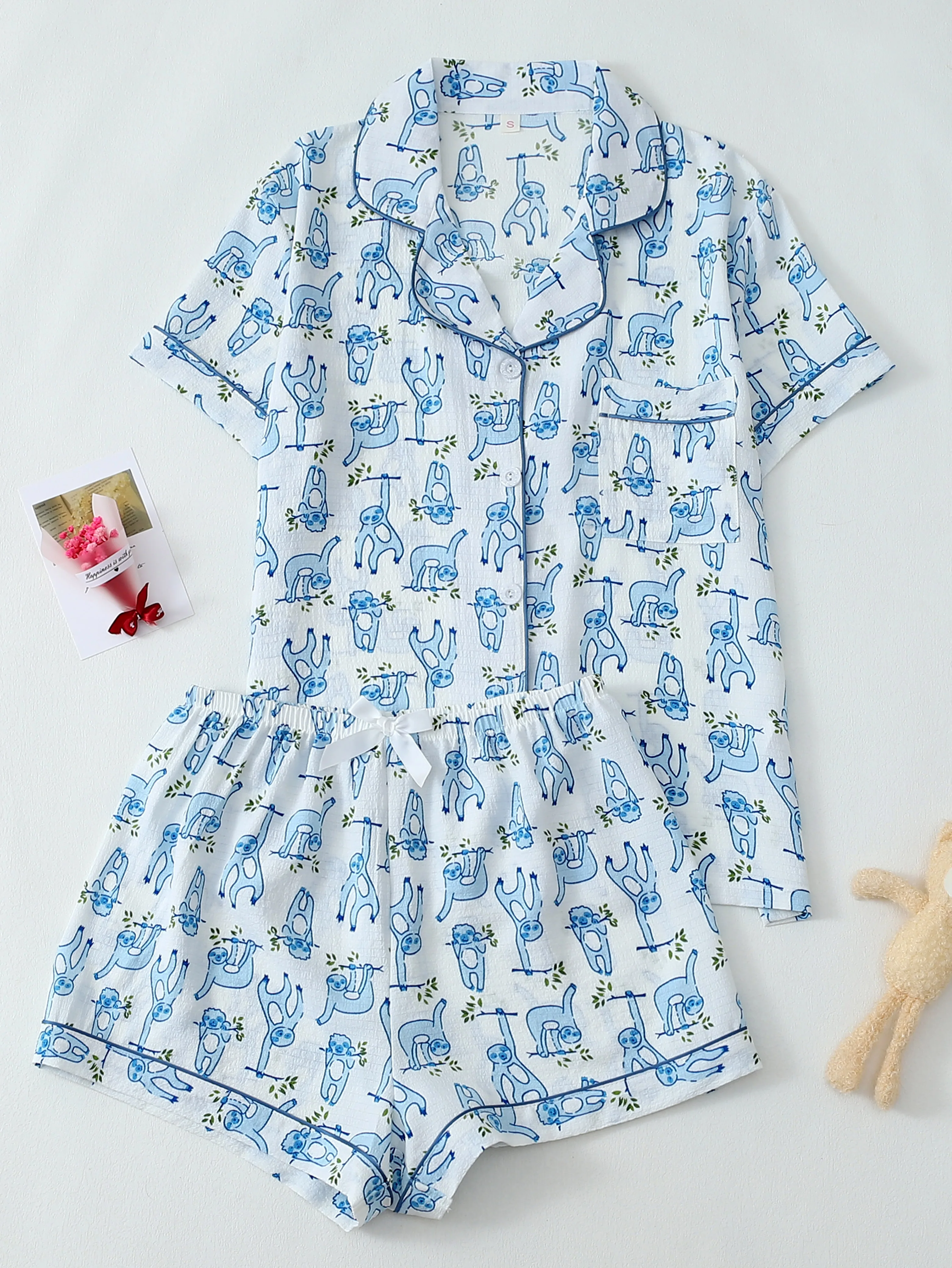 Two-Piece Set with Cute Monkey Print, Lapel Button-Up Short-Sleeve Top with Pockets and Bow Shorts, Spring and Summer Women's Pajamas Loungewear Set Suitable for Home Use