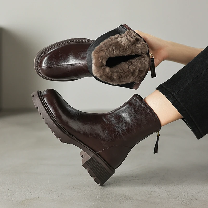 Women's new leather cowhide winter mid heel zipper warm lamb wool thick sole retro Chelsea short boots snow boots fashion boots