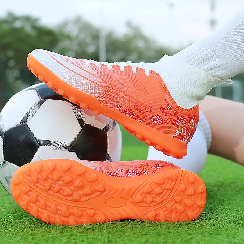 TF Football Boots for Men Women Man Soccer Shoes Soccer Cleats Non Slip Ultralight Boys Girls Sneakers