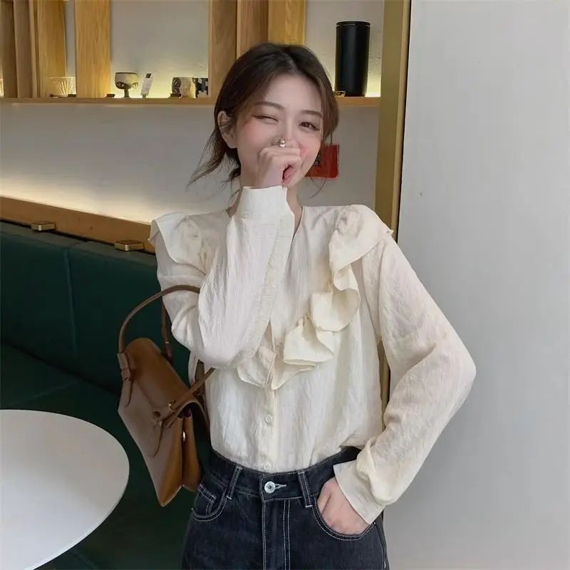 Lotus Leaf Edge V-neck Apricot Long Sleeved Shirt Women's Autumn Design Niche French Gentle Style Super Fairy Temperament Top