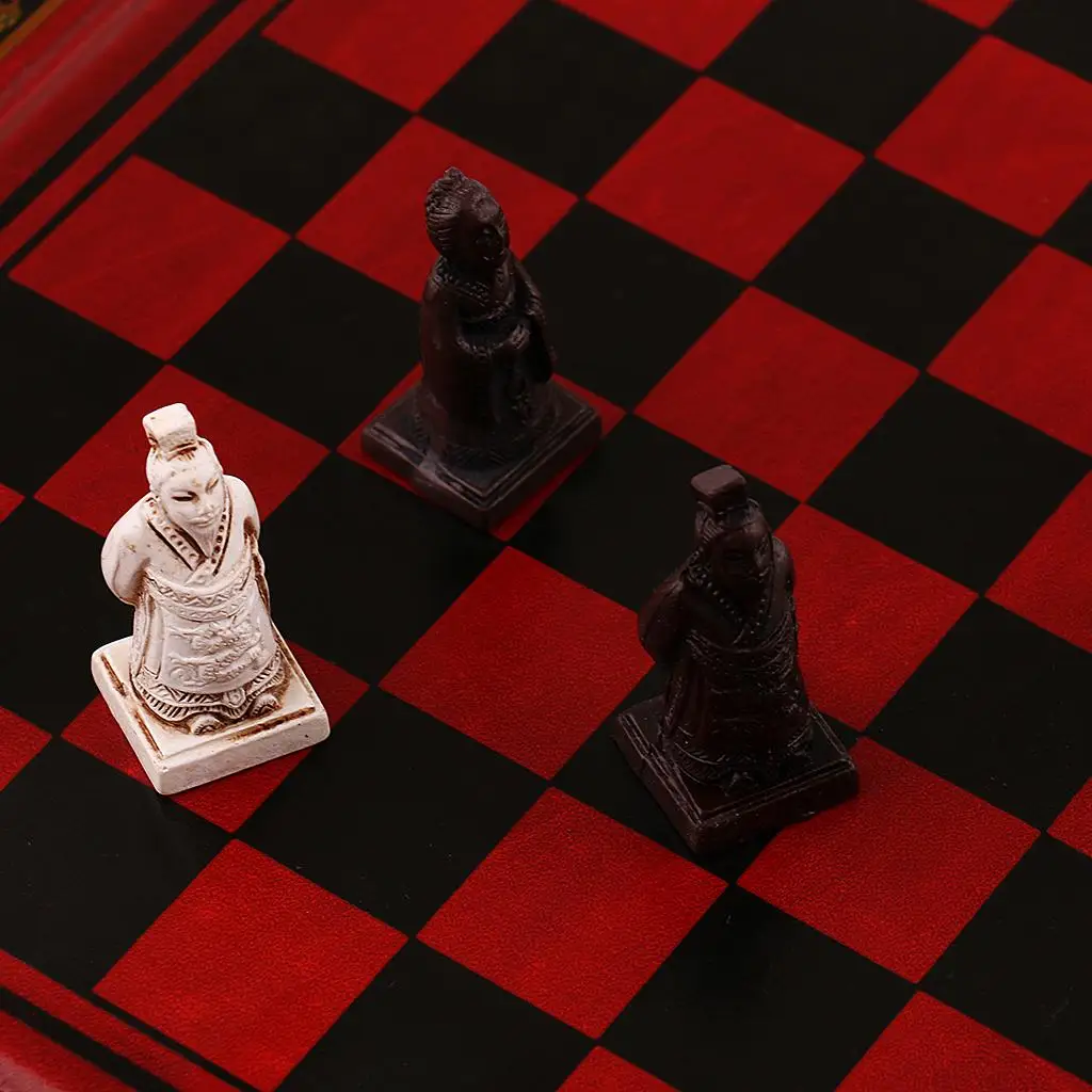 ヴィンテージ中国製テラコッタチェスセット、豪華なチェス盤ゲーム、樹脂彫刻のコレクターズアイテム、指導者、友人、家族向け