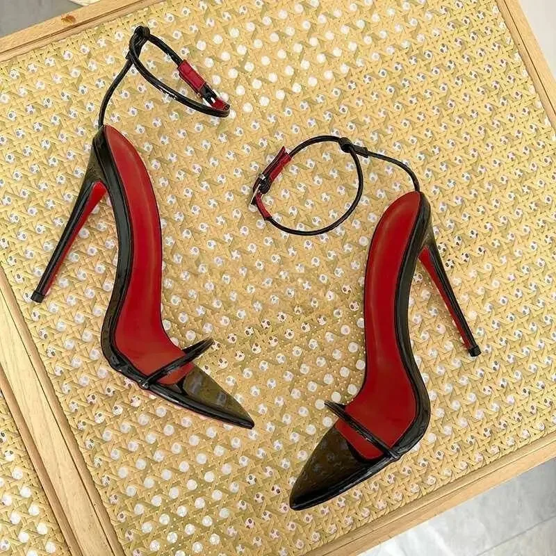 2026 Pure Color Sandals Elegant Personality Thin Heel High Heels Cross-Border Show Black Sexy Cool Shoes Pointed Toe Gladiators