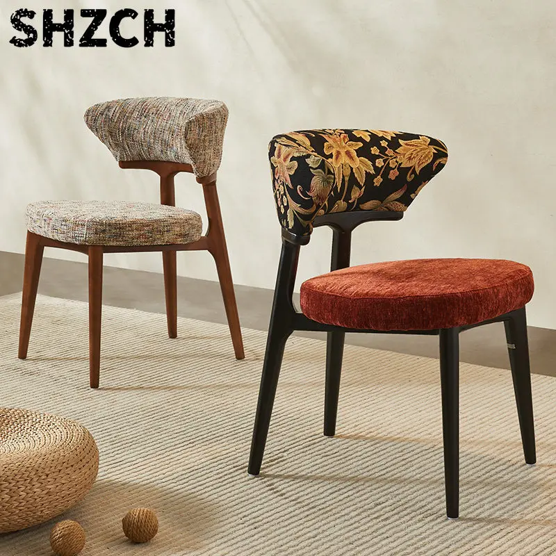 Mid-Century Modern Gepolsterter Esszimmerstuhl, Stoffsitz mit Komfortabler Rückenlehne, Vintage Wohndekor für die Küche