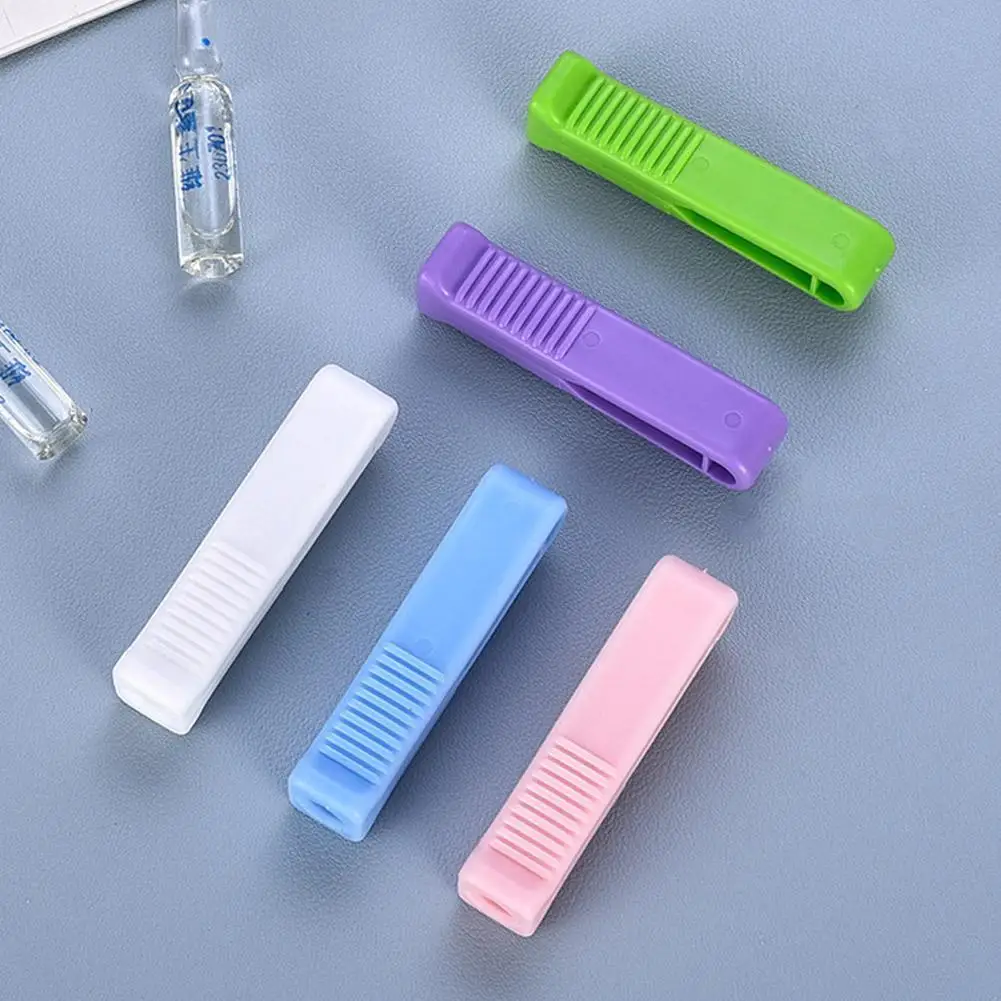 

Multi-Functional Medical Bottle Opener Plastic Vial For Nurse And Doctor To Open The Ampule Breakers