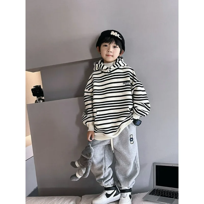 Boys\' hoodie set, children\'s hooded striped top+casual pants two-piece set, 2024 Spring and Autumn Boys Korean Fashion Clothing