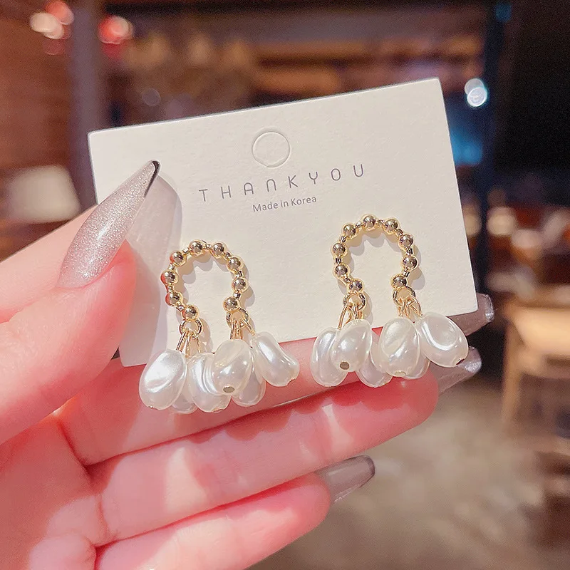 South Korea New Fashion Baroque Pearl Earrings Temperament Personality Versatile Pendant Earrings Elegant Jewelry For Women