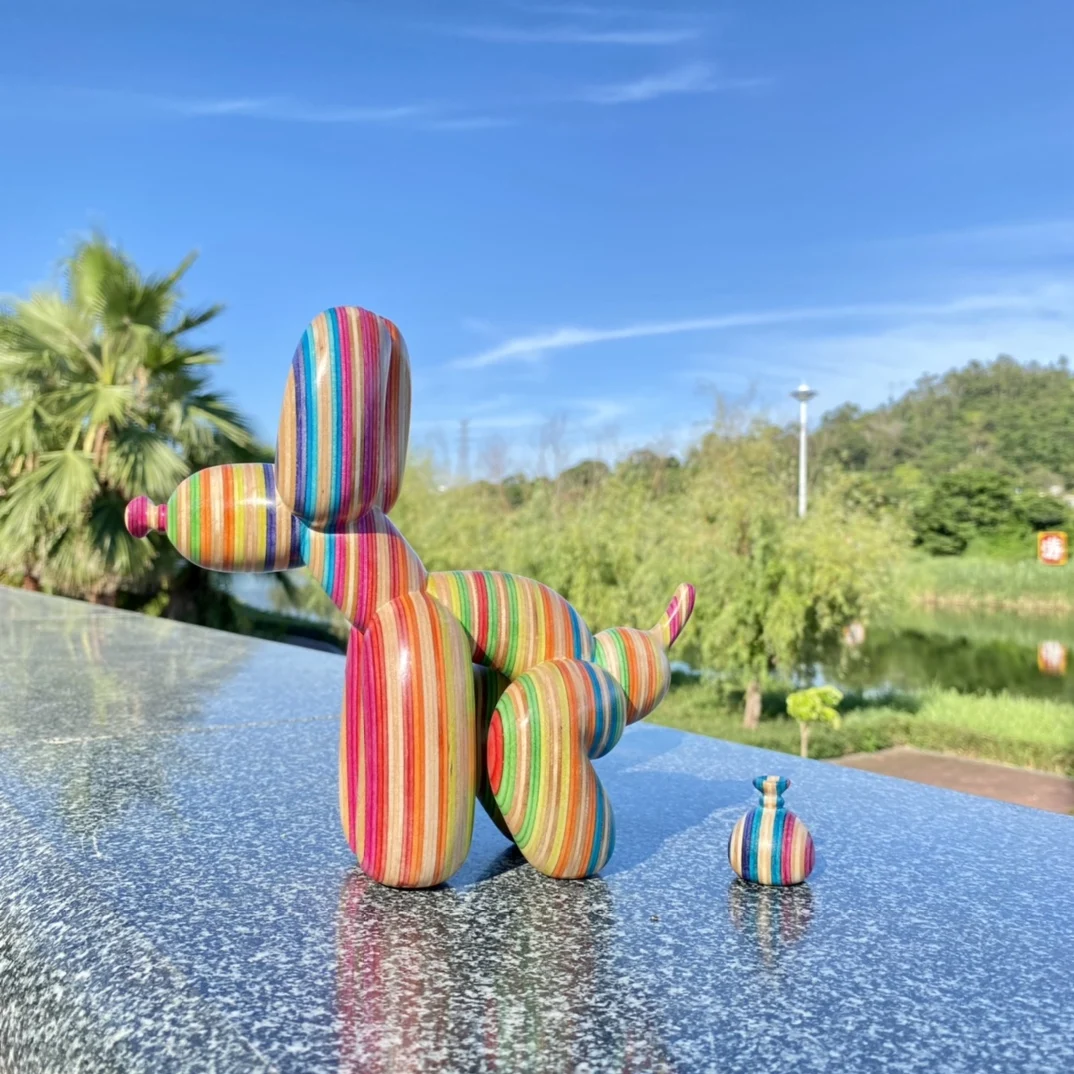 

Rainbow Wood Skateboard Colorful Woodworked POPekMighty Jaxx 23cm Height Balloon Dog Jeff Koons Balloon Dog Wooden Doll