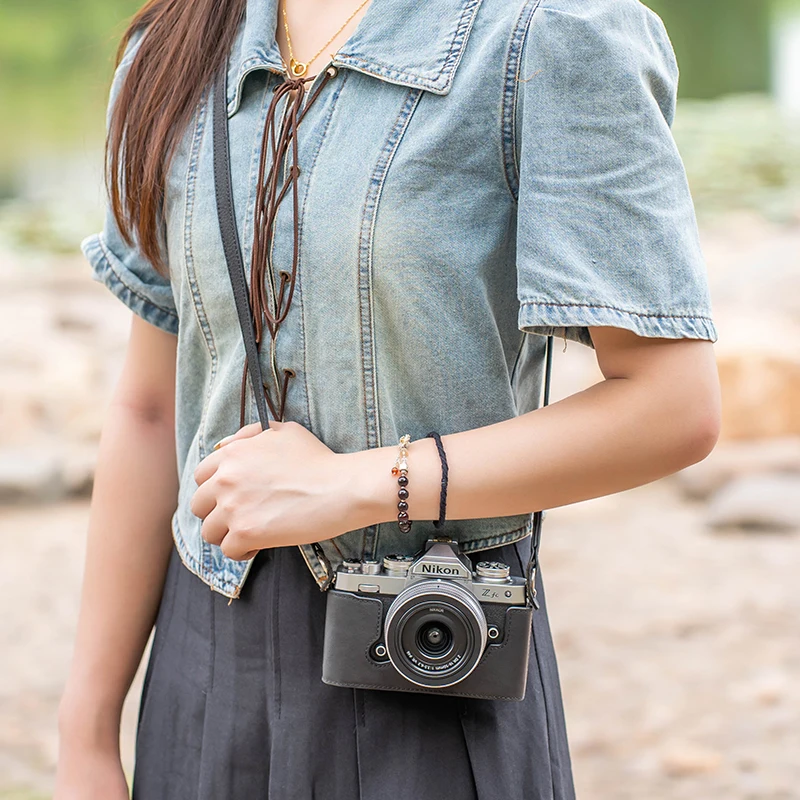 Handmade Camera Leather Case Suitable for Nikon ZFC, Protective Case, Camera Bag Lining Bag Genuine Leather Cowhide