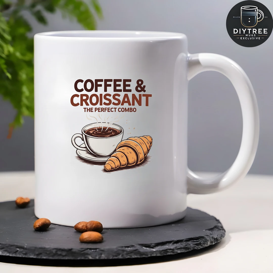 Tazza da caffè e croissant dipinta a mano da 11 once Tazza da colazione essenziale di Natale, regalo perfetto per la famiglia e l'ufficio