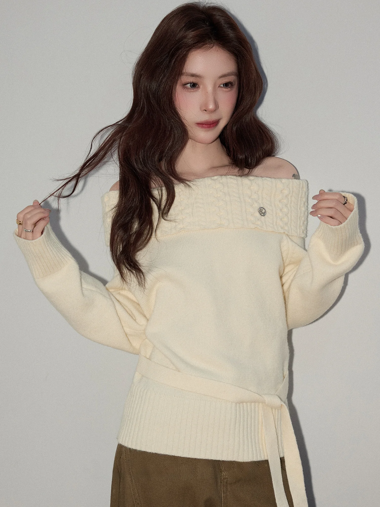 

Slimming Twist Knit Sweater One-oulder Neline Long Sve Soft French Sle Women's Top for Autumn Winter Casual Wear