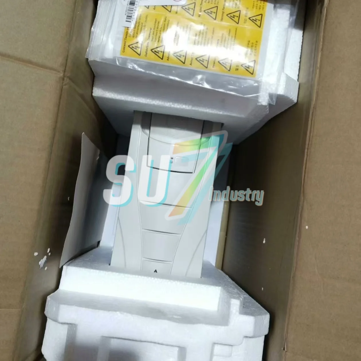 ACS550-01-03A3-4 새로운 오리지널 인버터