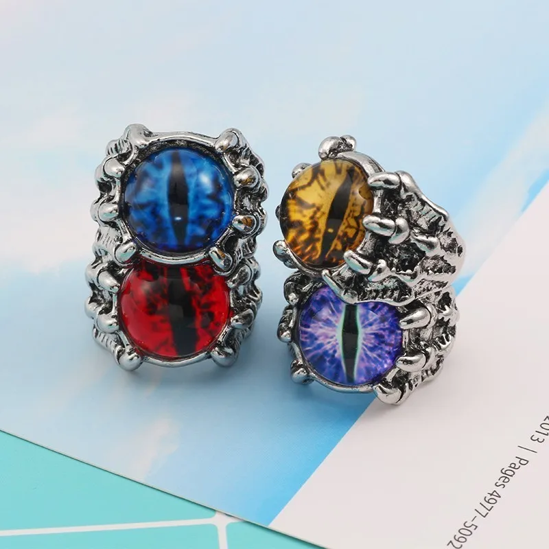 Punk Vintage Evil Eyes Ring Men Gothic Cool Male Devil Demon Eye Wolf Paw Rings gioielli da motociclista regolabili Anel Masculino